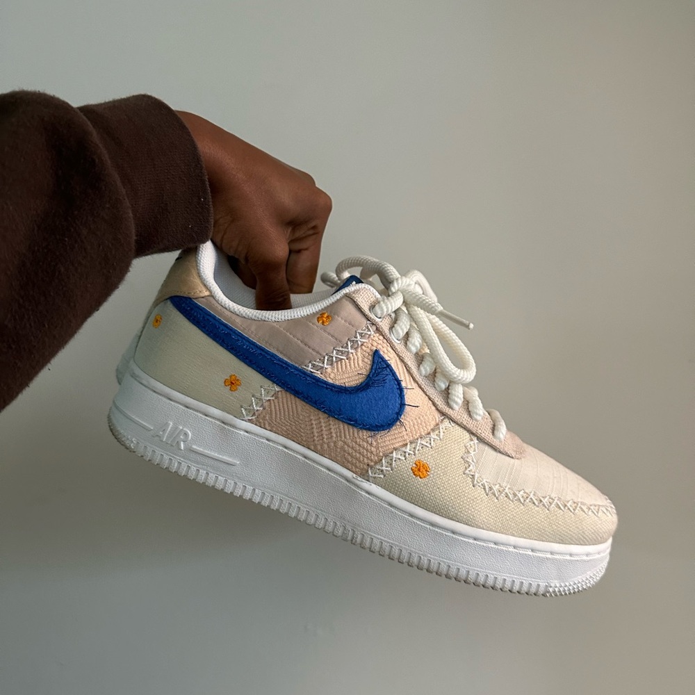 Nike Wmns Air Force 1 '07 'LA Flea' Size 10